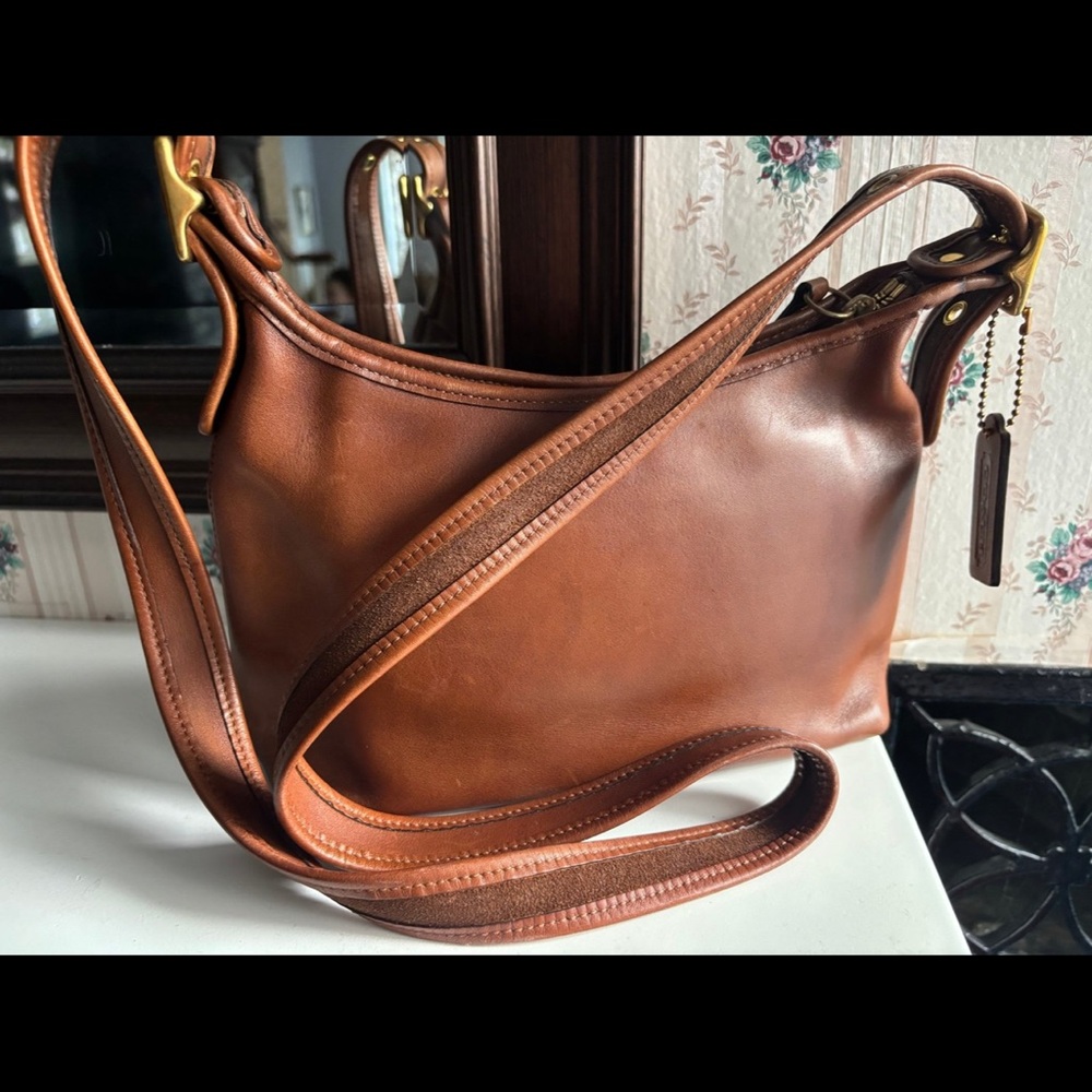 Coach Vintage British Tan 9136 Crossbody Bag